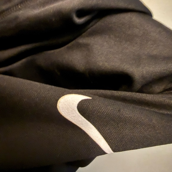 Nike Women's Black Philadelphia Eagles women Hoodie XL lightweight performance - Picture 6 of 7